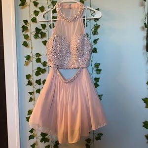 Homecoming dress! BEAUTIFUL! Size 3/4